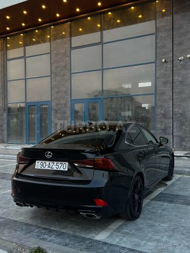 Lexus  2017, 90,000 km - 2.0 л - Bakı