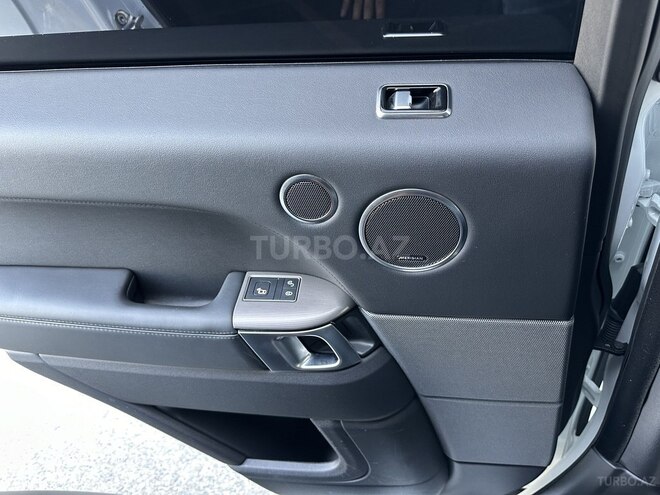 Land Rover RR Sport-16