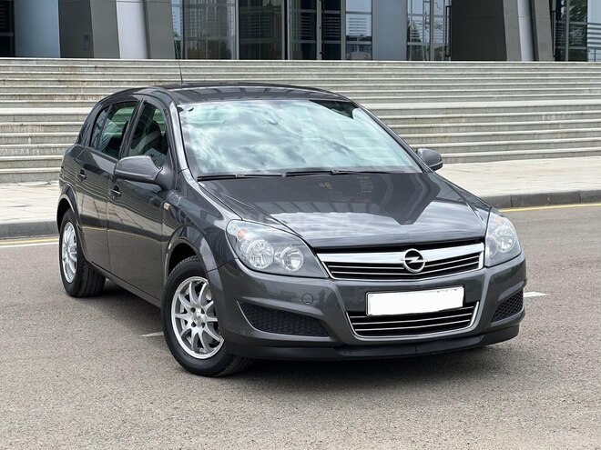 Opel Astra 2009, 200,239 km - 1.4 l - Gəncə