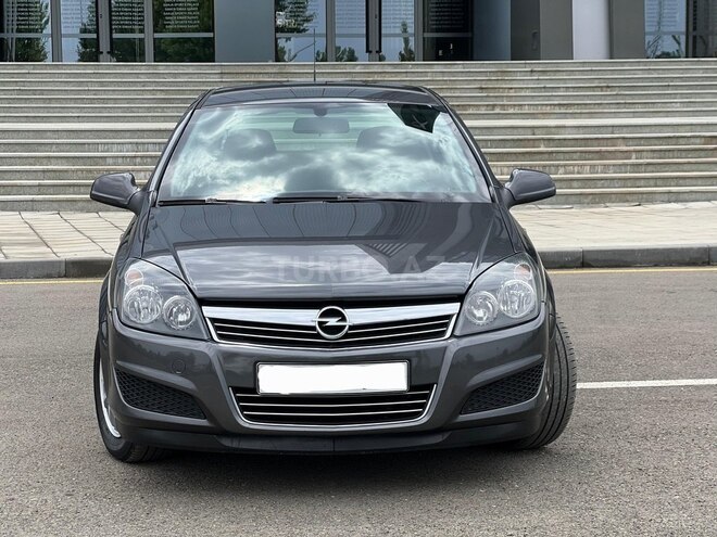 Opel Astra 2009, 200,239 km - 1.4 l - Gəncə
