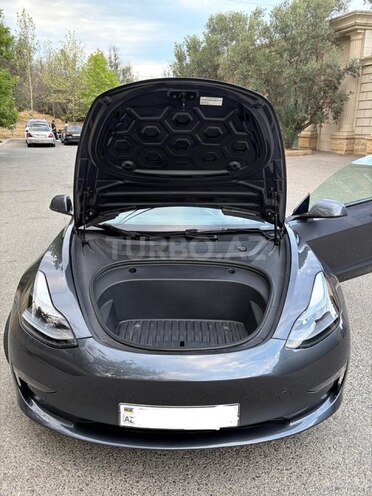 Tesla Model 3 2023, 32,000 km - 0.0 l - Bakı