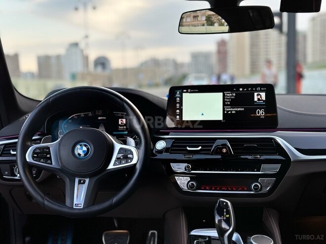BMW 530e 2022, 31,000 km - 2.0 l - Bakı