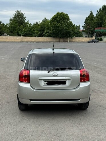Toyota Corolla-4