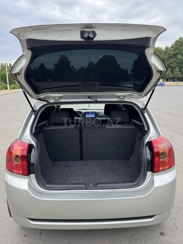 Toyota Corolla-9