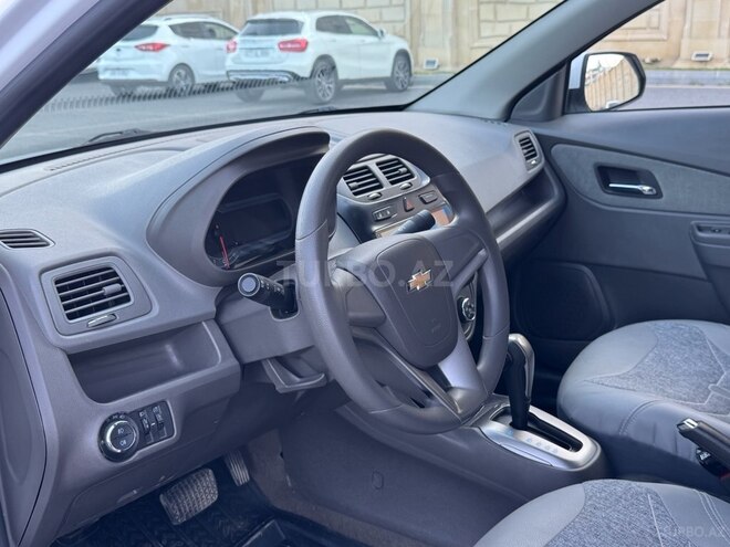 Chevrolet Cobalt-9