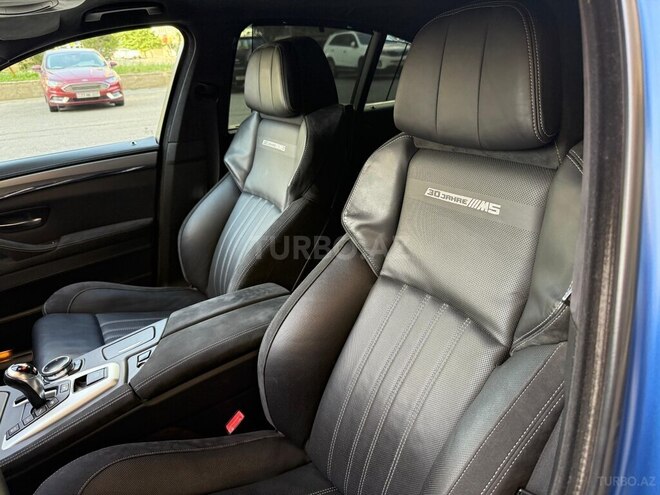BMW M5 2013, 117,000 km - 4.4 л - Bakı