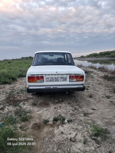 LADA (VAZ) 2107-3