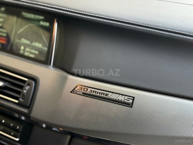 BMW M5 2013, 117,000 km - 4.4 л - Bakı