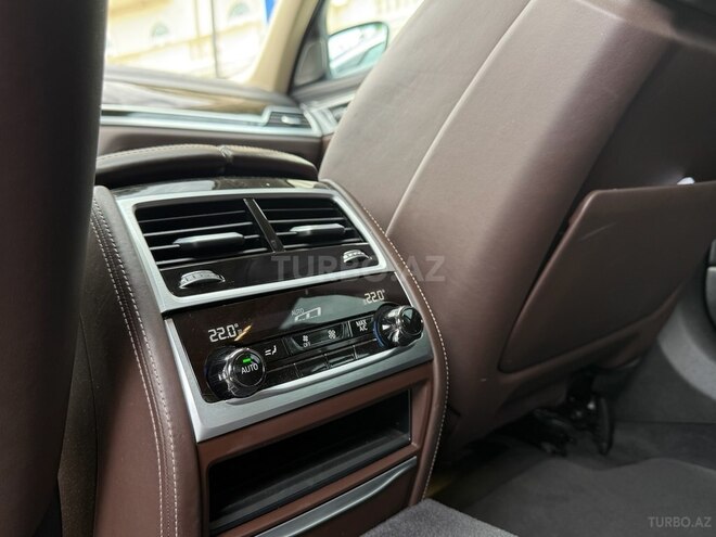 BMW 740 2016, 126,000 km - 3.0 l - Bakı