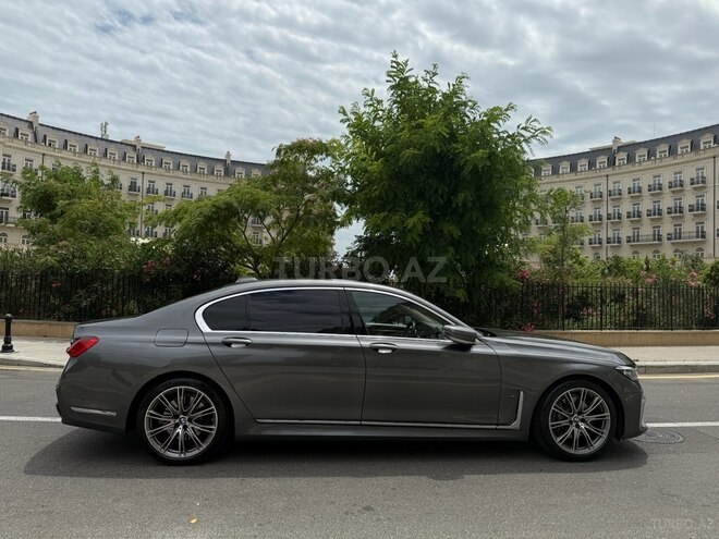 BMW 740 2016, 126,000 km - 3.0 l - Bakı