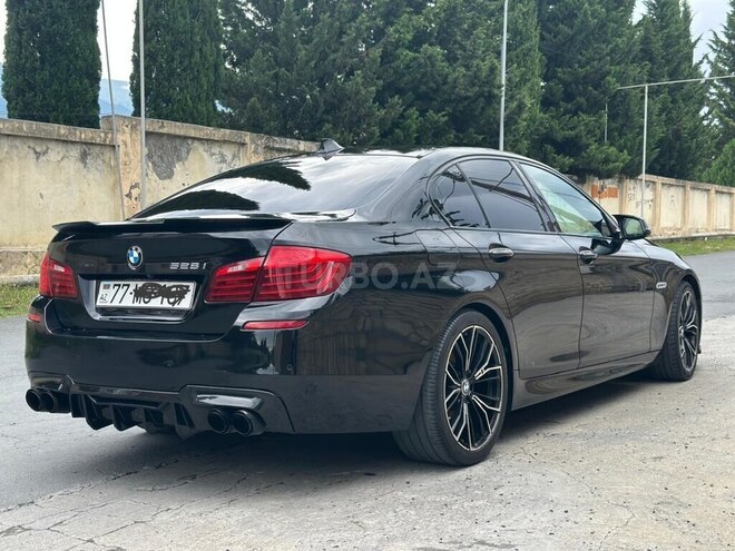 BMW 528-19