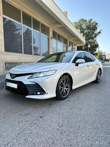 Toyota Camry-2