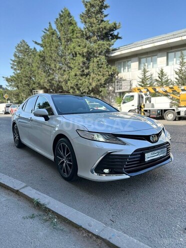 Toyota Camry-3