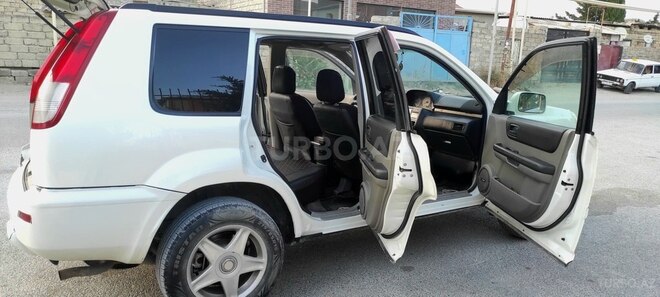 Nissan X-Trail 2001, 289,000 km - 2.0 л - Bakı