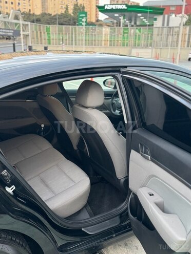 Hyundai Elantra 2017, 157,000 km - 2.0 л - Bakı