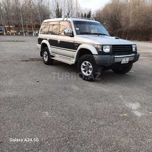 Mitsubishi Pajero 1995, 350,000 km - 2.8 l - Bakı