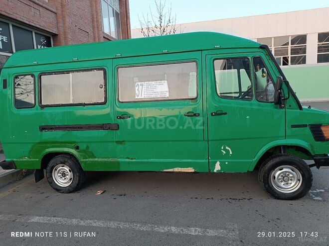 Mercedes 208 D 1993, 500,000 km - 2.3 л - Gəncə
