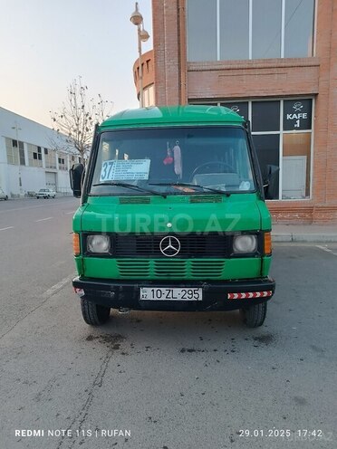 Mercedes 208 D 1993, 500,000 km - 2.3 л - Gəncə