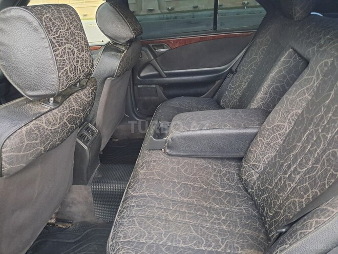Mercedes E 200 1997, 235,000 km - 2.0 l - Bakı
