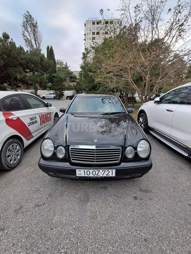 Mercedes E 200 1997, 235,000 km - 2.0 l - Bakı