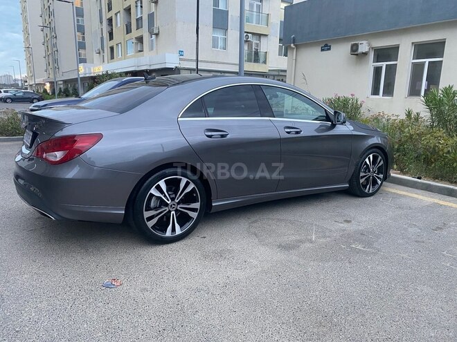 Mercedes CLA 250-4