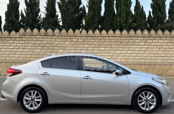 Kia K3-8