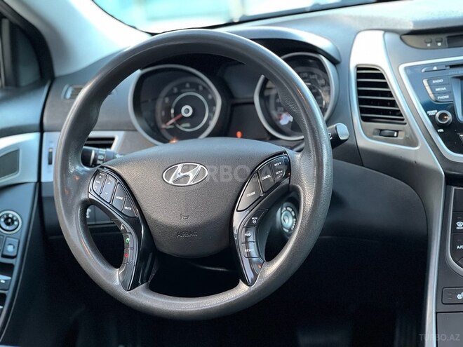 Hyundai Elantra 2015, 179,000 km - 1.8 l - Bakı