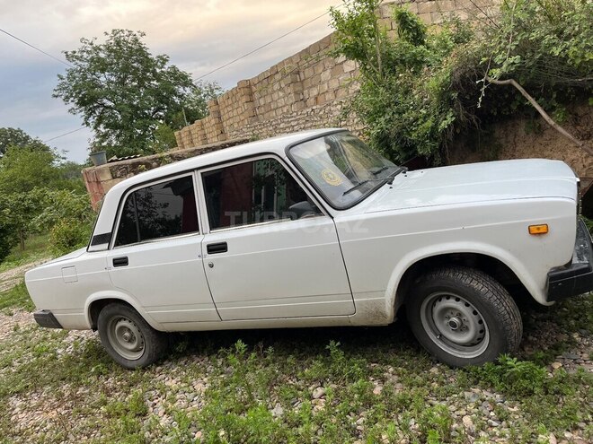 LADA (VAZ) 2107 2008, 18,000 km - 1.6 л - Tovuz
