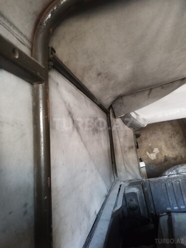 LuAz  1987, 180,000 km - 1.3 l - Bakı