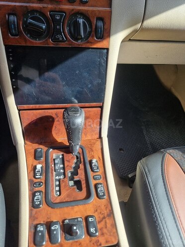 Mercedes E 220 d 1998, 290,000 km - 2.2 л - Bakı