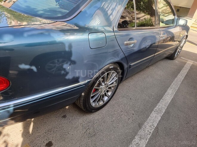 Mercedes E 220 d 1998, 290,000 km - 2.2 л - Bakı