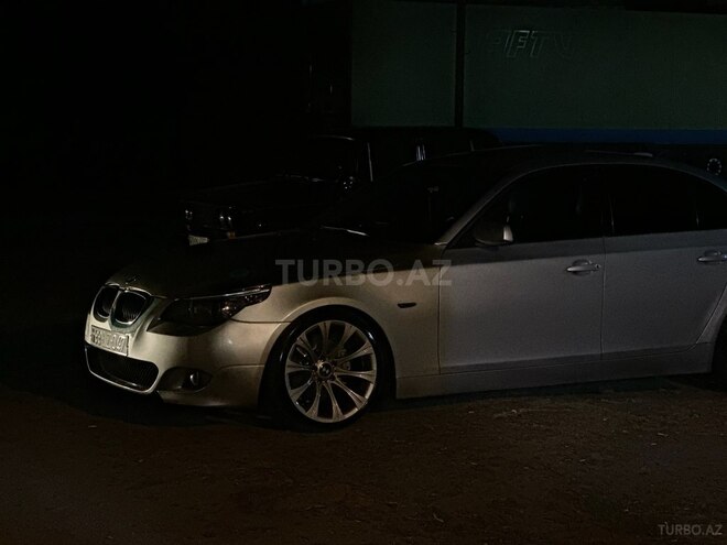 BMW 525 2004, 250,000 km - 2.5 l - Astara