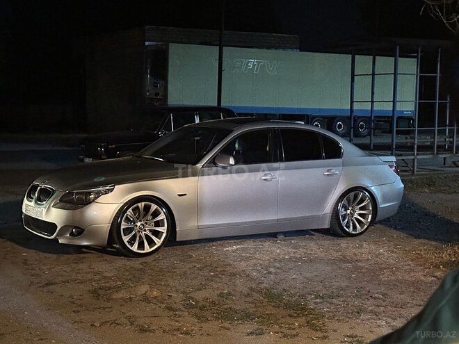BMW 525 2004, 250,000 km - 2.5 l - Astara