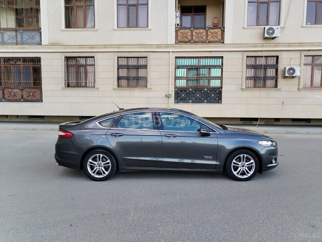 Ford Fusion (North America) 2016, 124,584 km - 2.0 l - Bakı
