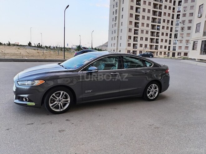 Ford Fusion (North America) 2016, 124,584 km - 2.0 l - Bakı