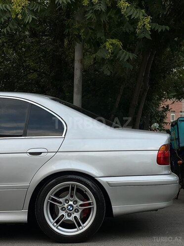 BMW 525 2001, 294,675 km - 2.5 l - Bakı