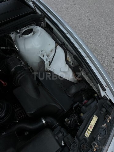 BMW 525 2001, 294,675 km - 2.5 l - Bakı