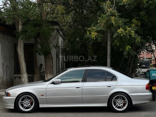 BMW 525 2001, 294,675 km - 2.5 l - Bakı