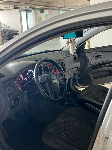 Kia Rio 2009, 270,000 km - 1.4 l - Bakı