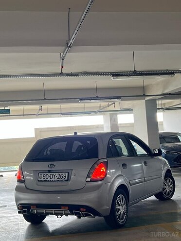Kia Rio 2009, 270,000 km - 1.4 l - Bakı