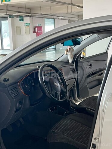 Kia Rio 2009, 270,000 km - 1.4 l - Bakı
