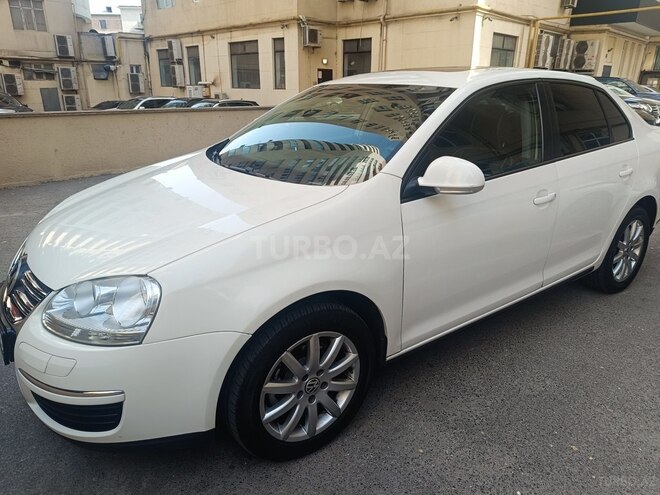 Volkswagen Jetta 2008, 173,000 km - 1.6 l - Bakı