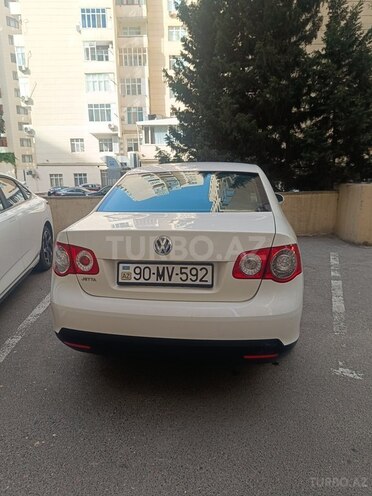 Volkswagen Jetta 2008, 173,000 km - 1.6 l - Bakı