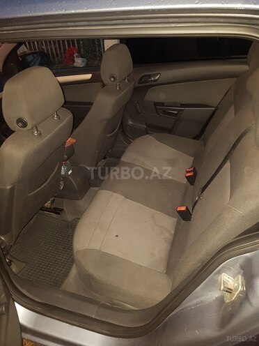 Opel Astra 2007, 325,078 km - 1.4 l - Qusar