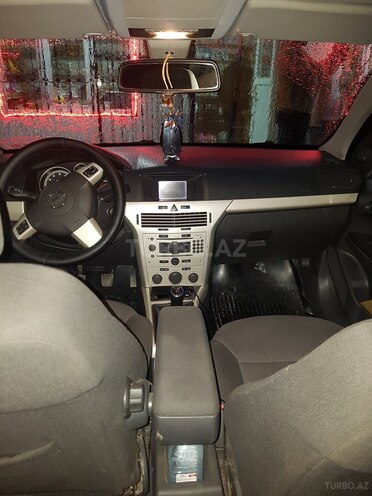 Opel Astra 2007, 325,078 km - 1.4 l - Qusar