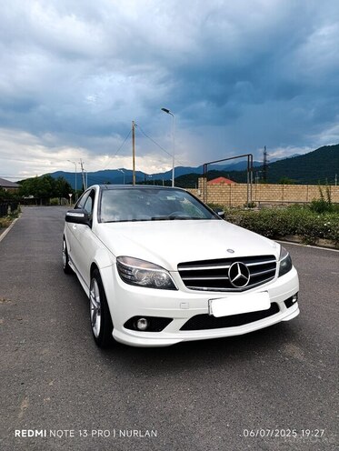 Mercedes C 300 2008, 268,000 km - 3.0 l - Zaqatala