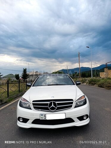 Mercedes C 300 2008, 268,000 km - 3.0 l - Zaqatala