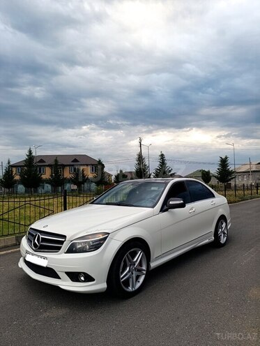 Mercedes C 300 2008, 268,000 km - 3.0 l - Zaqatala