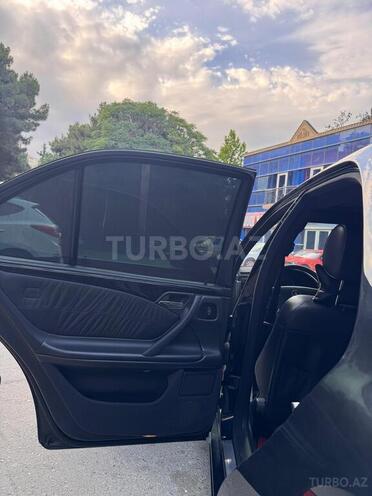 Mercedes E 320 2000, 420,000 km - 3.2 l - Bakı