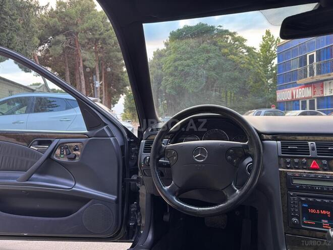 Mercedes E 320 2000, 420,000 km - 3.2 l - Bakı